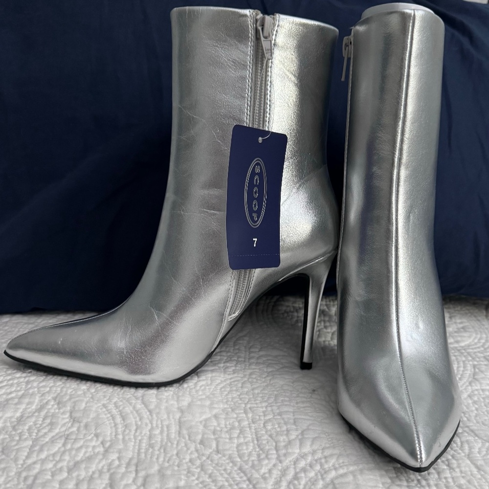 Hot! Hot! Hot!  Silver Ankle Boot